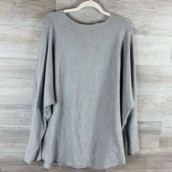 Milano Gray Heart Pattern Sweater - Picture 3 of 5